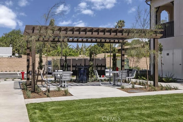 2601 Durfee Ave Unit F, El Monte, CA 91732 - surrounding community featuring a pergola