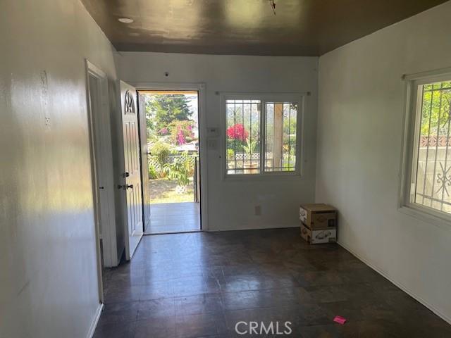 1153 Isabel St, Los Angeles, CA 90065 - view of entrance foyer