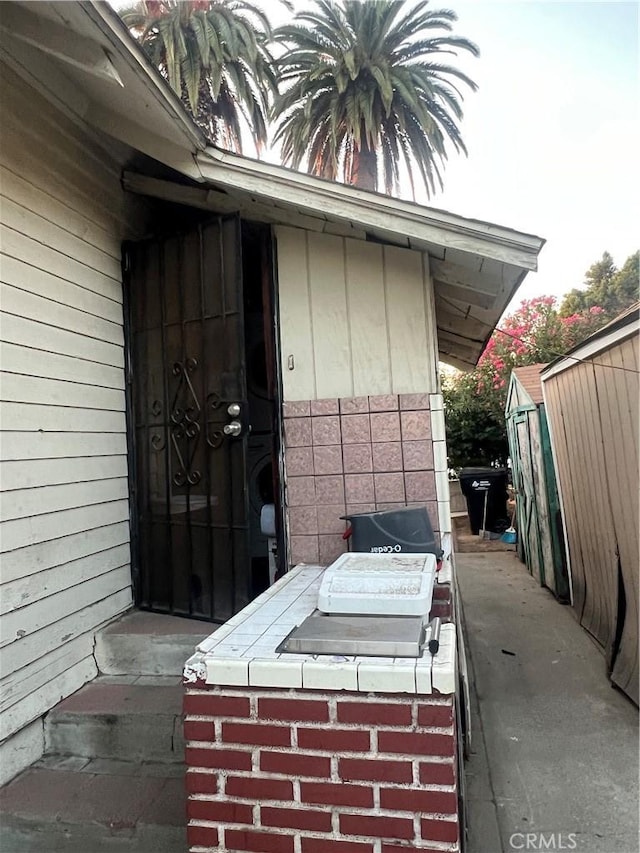 586 W Center St, Pomona, CA 91768 - photo 13