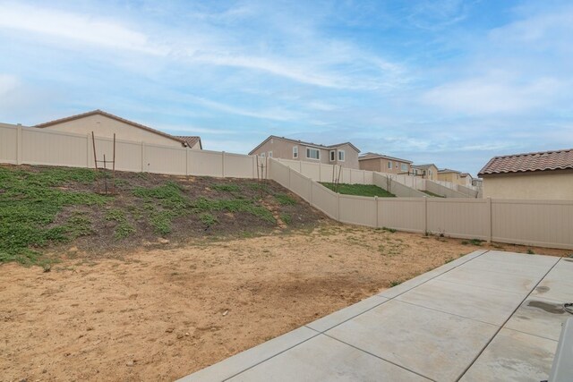 36961 Buccella Ln, Beaumont, CA 92223 - fenced backyard with a patio