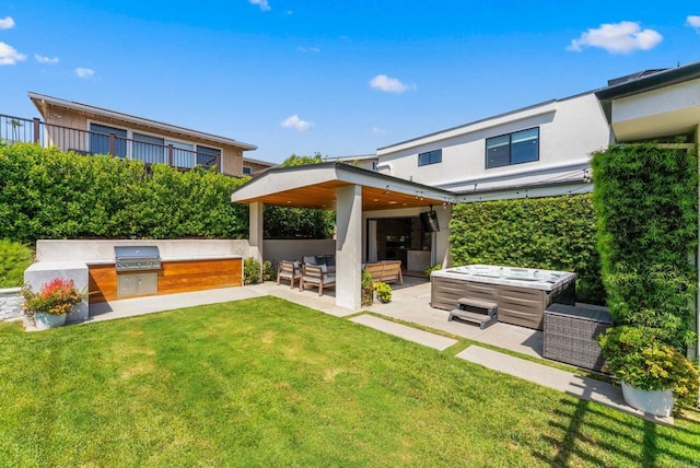 5530 Candlelight Dr, La Jolla, CA 92037 - view of grassy yard featuring an outdoor living space, an outdoor kitchen, and a patio