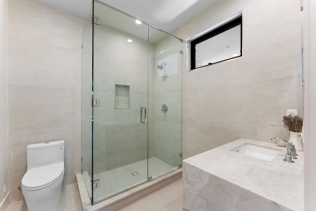 5530 Candlelight Dr, La Jolla, CA 92037 - full bath with a shower stall, tile walls, vanity, and tile patterned floors