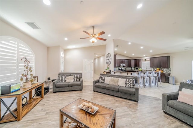 13546 Rincon Rd, Apple Valley, CA 92308 - photo 18