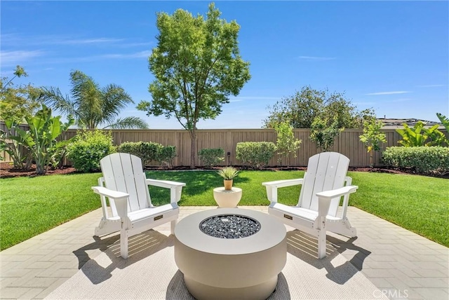 46079 Galaxy Ct, Temecula, CA 92592 - fenced backyard featuring a patio and a fire pit