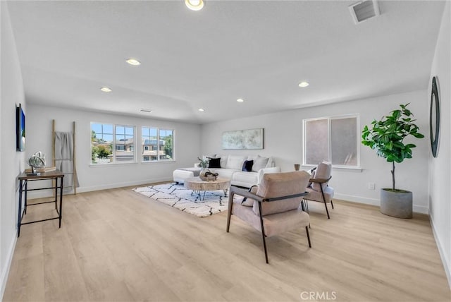 46079 Galaxy Ct, Temecula, CA 92592 - living area featuring light wood finished floors and recessed lighting