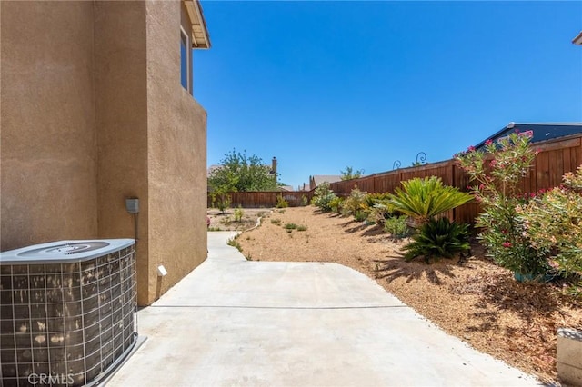 12839 Fencerider Way, Victorville, CA 92392 - photo 9