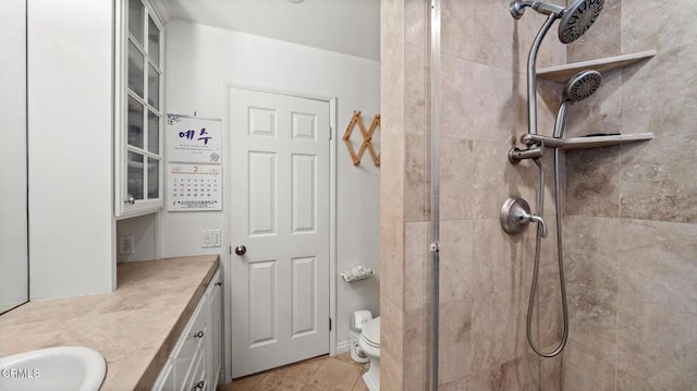 1652 Dewayne Ave, Camarillo, CA 93010 - bathroom featuring tiled shower, vanity, and tile patterned floors