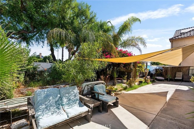 25880 Jumano Dr, Moreno Valley, CA 92551 - fenced backyard featuring a patio