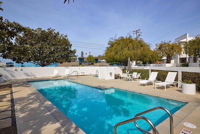 159 Mozart Ave, Cardiff By The Sea, CA 92007 - community pool with a patio