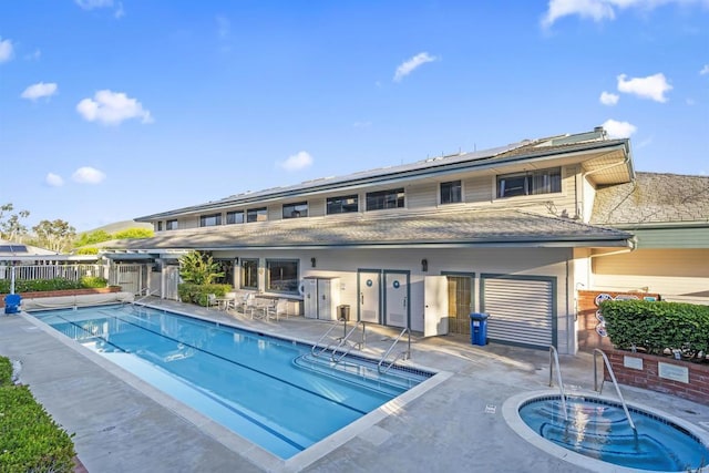 1508 Circa Del Lago Blvd Unit B204, San Marcos, CA 92078 - community pool with a patio and a hot tub