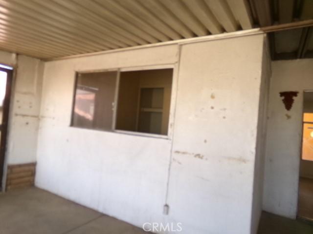 34915 Cedar Rd, Barstow, CA 92311 - doorway to property