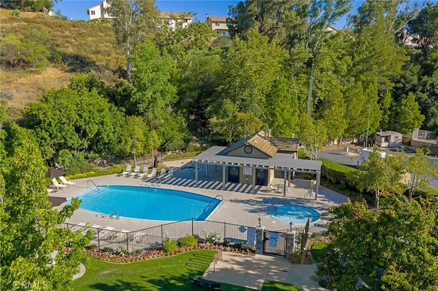 45114 Via Quivera, Temecula, CA 92592 - community pool featuring a patio area