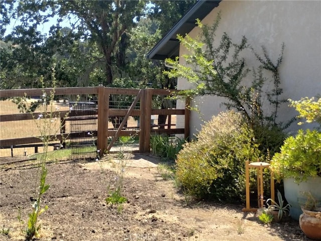 13205 Santa Lucia Rd, Atascadero, CA 93422 - view of yard with a gate