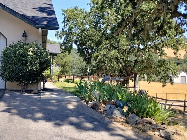 13205 Santa Lucia Rd, Atascadero, CA 93422 - view of yard