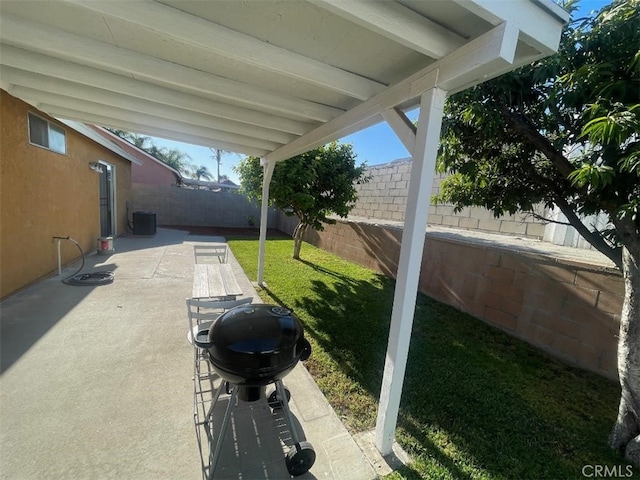 14194 Old Field Ave, Fontana, CA 92337 - fenced backyard featuring a patio and grilling area