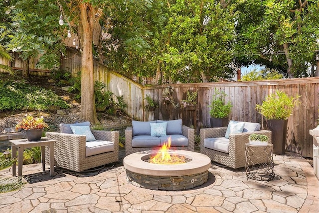 28606 Vista Ladera, Laguna Niguel, CA 92677 - fenced backyard with an outdoor fire pit and a patio