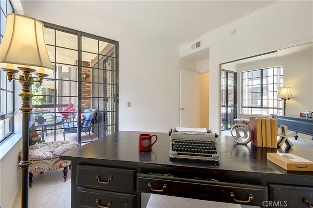 5534 Encino Ave Unit 211, Encino, CA 91316 - office space featuring crown molding