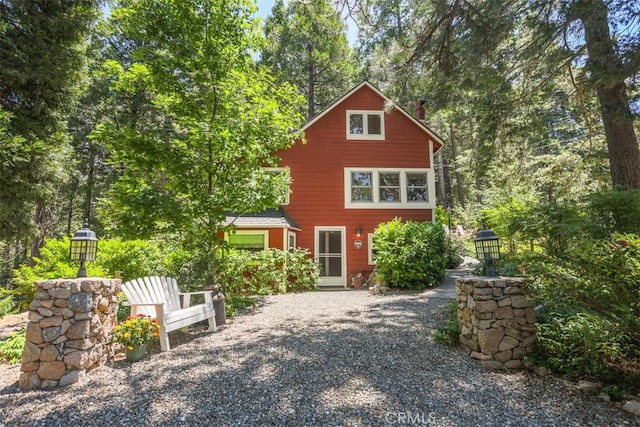 433 Milburn Rd, Lake Arrowhead, CA 92352 - rear view of house