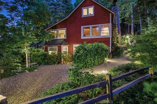 433 Milburn Rd, Lake Arrowhead, CA 92352 - view of front of house