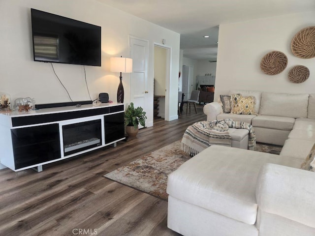1201 W 186th St, Gardena, CA 90248 - living room featuring wood finished floors and recessed lighting