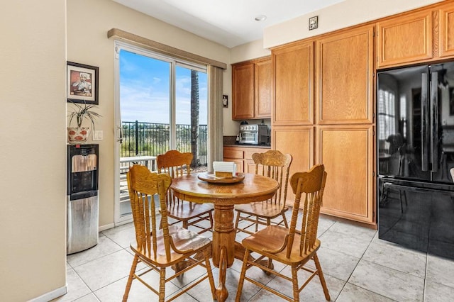 11337 Vista Elevada, San Diego, CA 92131 - dining area with light tile patterned flooring