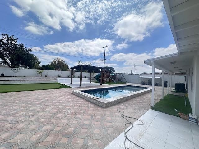 14572 Purdy St, Midway City, CA 92655 - photo 12