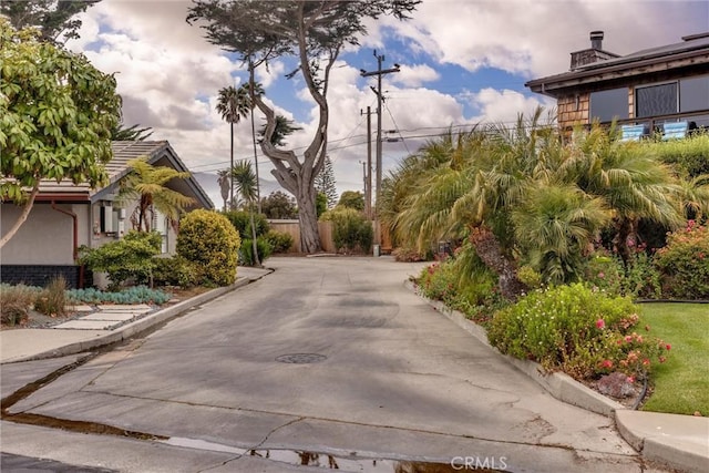 125 Park Pl, Pismo Beach, CA 93449 - view of concrete road