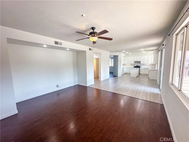11344 Las Casas Ct, Fontana, CA 92337 - photo 29