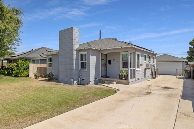 321 Circle Dr, Bakersfield, CA 93308 - photo 4