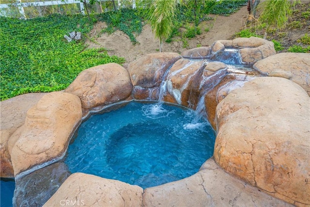 2575 Palomino Dr, Acton, CA 93510 - view of swimming pool