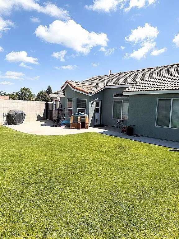 11406 Pacific Harbor Ave, Bakersfield, CA 93312 - photo 24