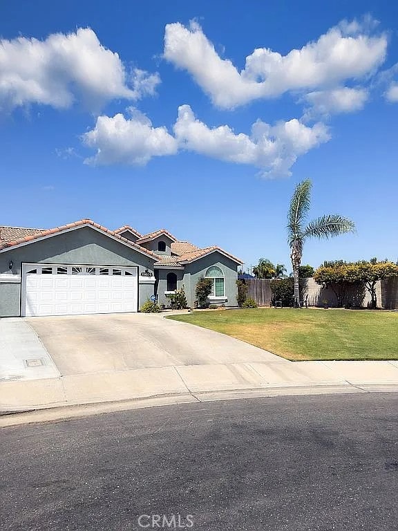 11406 Pacific Harbor Ave, Bakersfield, CA 93312 - photo 2