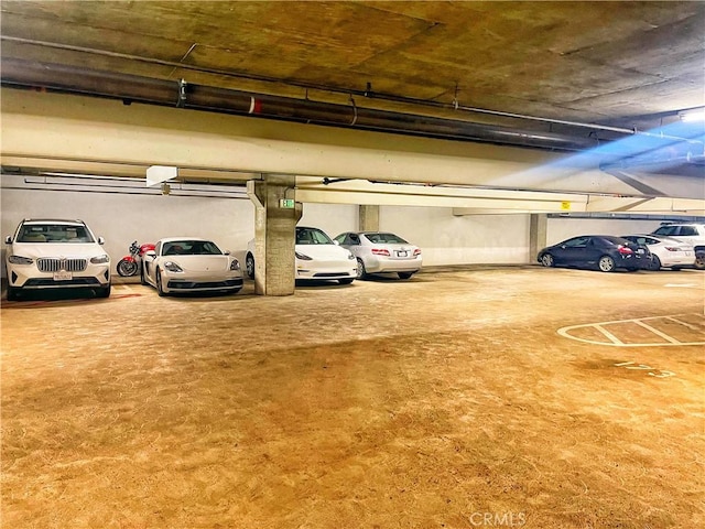 801 S Grand Ave Unit 1608, Los Angeles, CA 90017 - view of parking deck