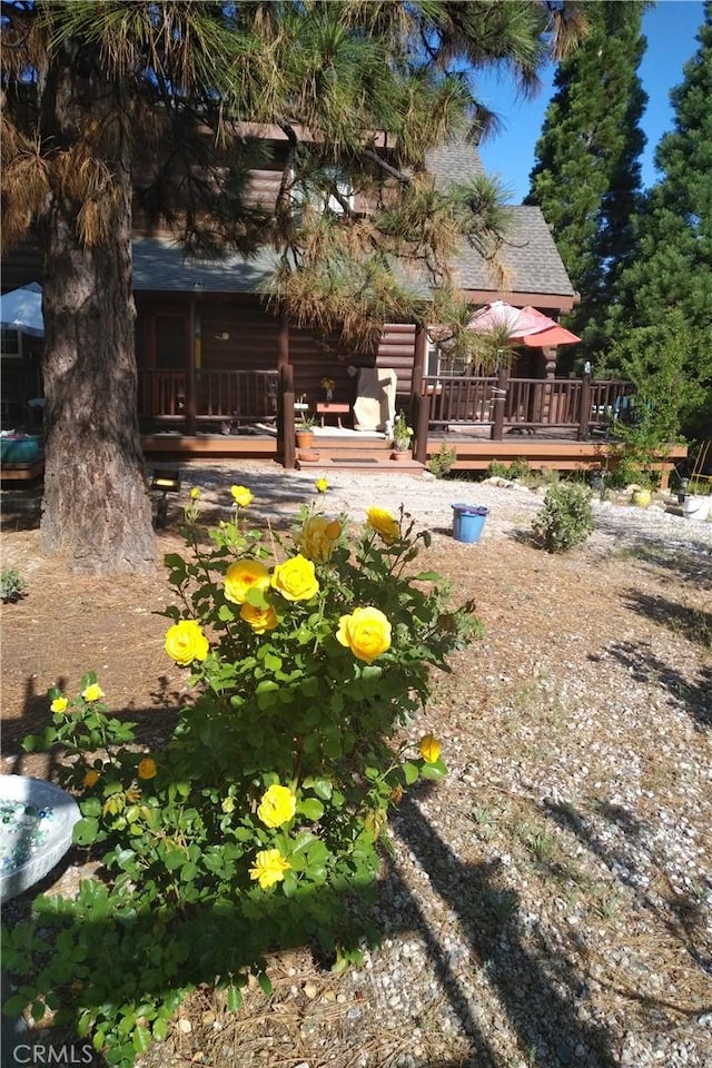 1415 Manzanita Way, Lake Arrowhead, CA 92352 - view of yard with a wooden deck