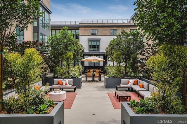39 S Los Robles Ave Unit 6010, Pasadena, CA 91101 - view of property's community with outdoor lounge area, a patio area, and outdoor dining area