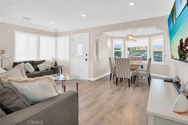 3341 Wisconsin Ave, South Gate, CA 90280 - living room featuring light wood-style flooring and recessed lighting