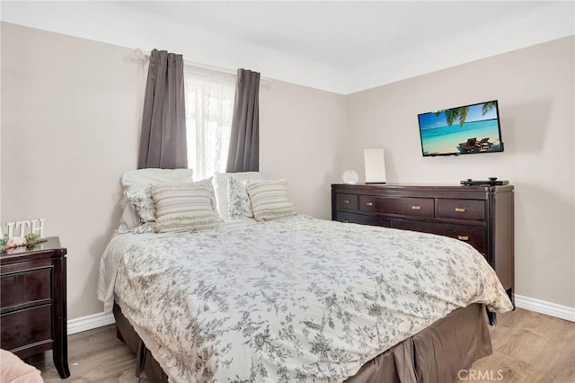 3341 Wisconsin Ave, South Gate, CA 90280 - bedroom with light wood finished floors