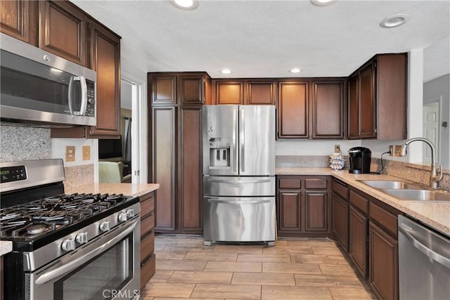 40054 Oak Grove Ave, Murrieta, CA 92562 - photo 9
