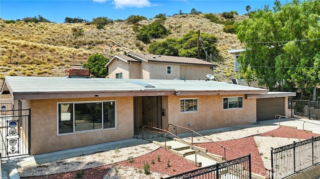 3029 Trudi Ln, Burbank, CA 91504 - photo 1