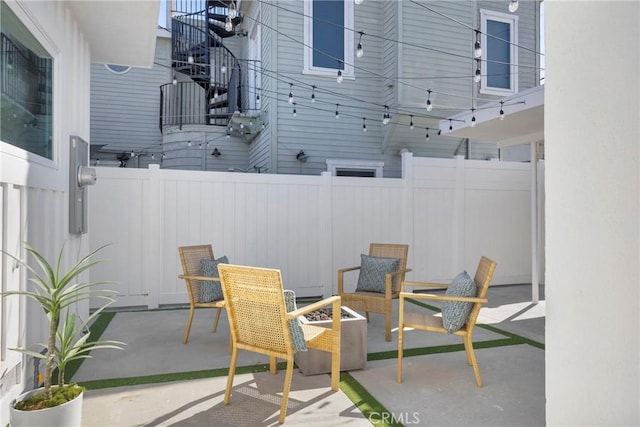 313 14th St, Seal Beach, CA 90740 - view of patio / terrace