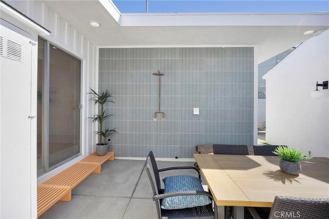 313 14th St, Seal Beach, CA 90740 - view of patio with outdoor dining area