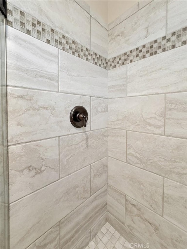 3032 Cortuna Dr, San Luis Obispo, CA 93401 - full bath featuring tiled shower