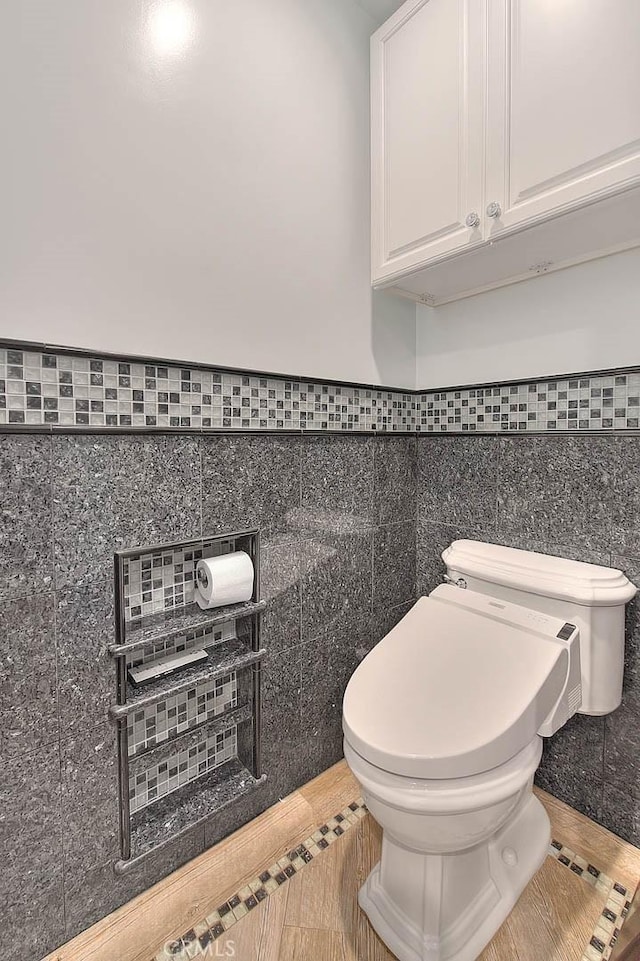 24 Edgebrook Dr, Phillips Ranch, CA 91766 - bathroom featuring tile walls and toilet