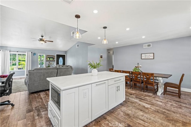 22929 Beech Creek Cir, Valencia, CA 91354 - photo 11