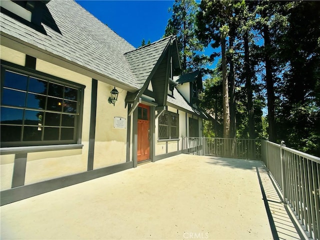 349 Golf Course Rd, Lake Arrowhead, CA 92352 - view of patio / terrace
