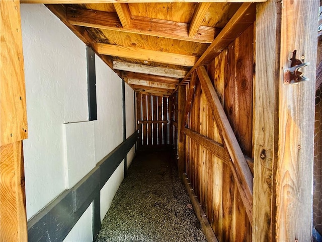349 Golf Course Rd, Lake Arrowhead, CA 92352 - corridor featuring a textured wall