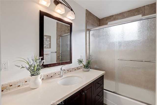 4709 W 149th St, Lawndale, CA 90260 - full bath with vanity and enclosed tub / shower combo