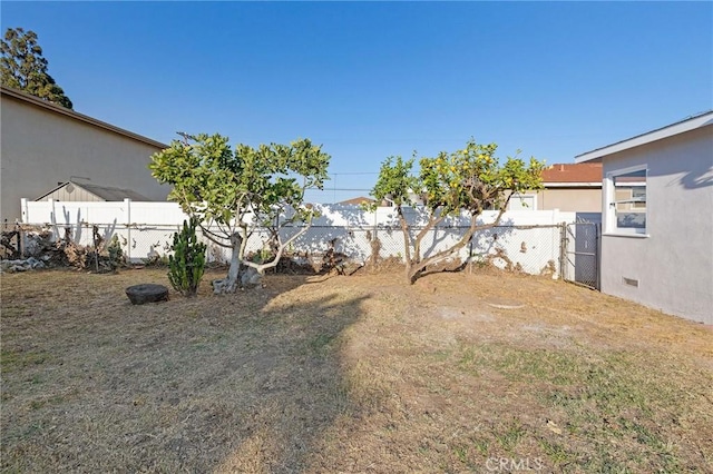 4709 W 149th St, Lawndale, CA 90260 - view of fenced backyard