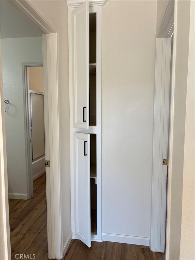 11496 Nautical Ln Unit 19, Helendale, CA 92342 - corridor featuring wood finished floors and baseboards