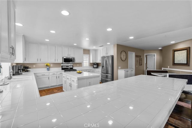 32732 Ridge Top Ln, Castaic, CA 91384 - photo 8